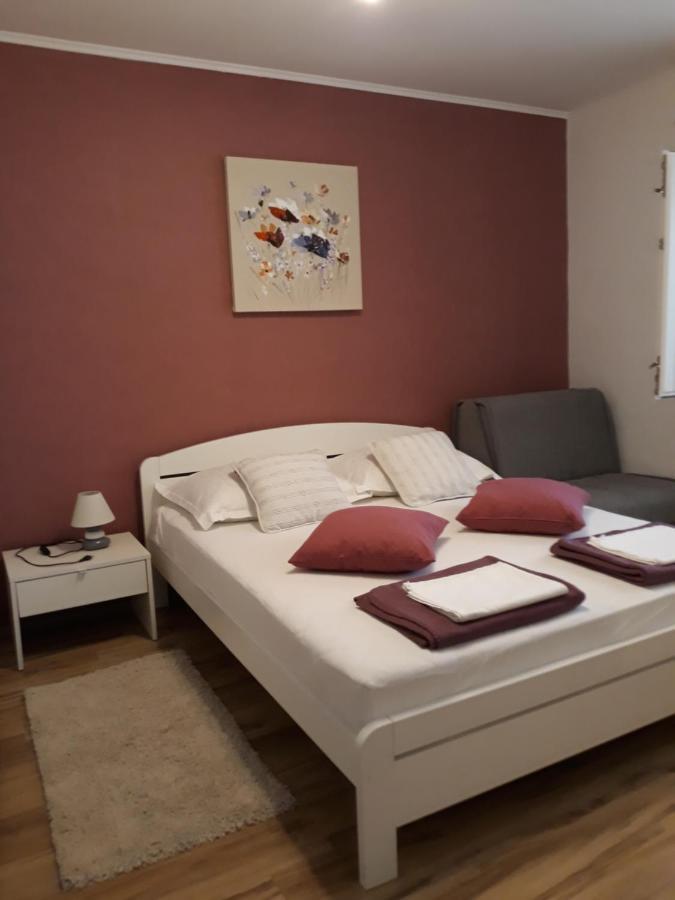 Apartment Mira トロギール エクステリア 写真